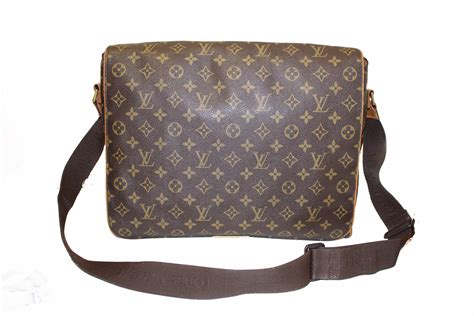 louis vuitton sac messenger|authentic Louis Vuitton Messenger bag.